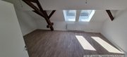 Arnsdorf (Landkreis Bautzen) Historischer Charme trifft modernes Wohnen – helle Dachgeschosswohnung im ehemaligen Vierseitenhof“ Wohnung mieten