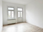 Riesa ***ALTBAUCHARME MIT 2 BALKONEN UND BLICK INS GRÜNE*** – 2-Raumwohnung in zentrumsnaher Lage von Alt‑Riesa zu vermieten
