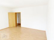 Riesa ***HIER FINDET IHRE GANZE FAMILIE PLATZ*** – 5-Raum-Wohnung mit durchdachtem Grundriss & 2 Tageslichtbädern Wohnung