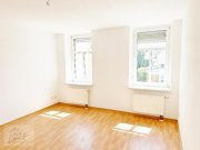 Riesa ***HIER FINDET IHRE GANZE FAMILIE PLATZ*** – 5-Raum-Wohnung mit durchdachtem Grundriss & 2 Tageslichtbädern Wohnung