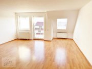 Riesa ***HELLE MAISONETTEWOHNUNG MIT BALKON*** individuellem Grundriss und Dachschrägen – Wohncharakter mit Flair in Riesa Wohnung