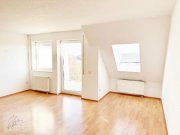 Riesa ***HELLE MAISONETTEWOHNUNG MIT BALKON*** individuellem Grundriss und Dachschrägen – Wohncharakter mit Flair in Riesa Wohnung