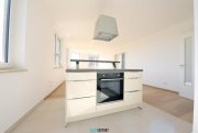 Leipzig In Zentrumsnähe - moderner Neubau mit Tiefgarage * EBK * FuBo-Heizung * Lift usw. Wohnung mieten