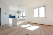 Leipzig In Zentrumsnähe - moderner Neubau mit Tiefgarage * EBK * FuBo-Heizung * Lift usw. Wohnung mieten