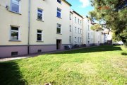 Zwenkau SCHICKE, RENOVIERTE EG-HOCHP.-3-RWG M. TAGESLICHTBAD U. AR IN BELIEBETER LAGE NÄHE D. ZWENKAUER SEES Wohnung mieten