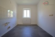Böhlen SCHICKE, HELLE 3,5-RWG M. TAGELICHTBAD, BK U. PKW-STELLPL. IN RUHIGER SOWIE GRÜNER LAGE V. BÖHLEN Wohnung mieten