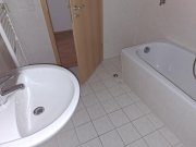 Halle (Saale) In Halle Weingärten, gemütliche 2. Zimmerwohnung mit Terrasse, Wannenbad im Erdgeschoss Wohnung mieten