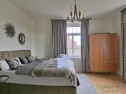 Gera (EF1113_M) Gera: Röppisch: stilsicher möblierte Wohnung mit Holzdielung, Balkon, PKW-Stellplatz und Garten Wohnung mieten