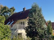 Jena (EF1321_M) Jena: Nord, möblierte 2-Zimmer-Wohnung mit Dachbalkon in ruhiger grüner Lage, PKW-Stellplatz inkl. Wohnung mieten