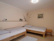 Jena (EF0757_M) Jena: Isserstedt, neu möbliertes Mini-Apartment im Parterre, PKW-Stellplatz, WLAN Wohnung mieten