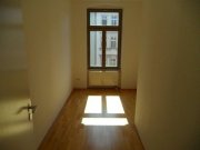 Zwickau auch WG geeignet !!! Toll sanierte Wohnung, zentrumsnah, Balkon, Parkett, Vorratsraum Gewerbe mieten