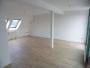 Zwickau Schöne 3-Raum-Maisonette-WE, sehr geräumig, mit Balkon und Loggia Wohnung mieten