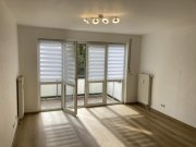 Zwickau Ab 01.08.26! 1-Raum WE mit Balkon, Einbauküche und Tiefgaragenstellplatz in ruhiger Seitenstraße Wohnung mieten