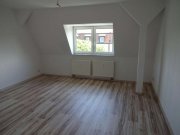 Zwickau Großes Dachgeschoss-Apartment in Pölbitz mit Einbauküche und Stellplatz! Wohnung mieten