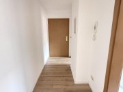 Zwickau Schöne 2-Raumwohnung mit Balkon, Stpl. und neuer EBK! Tageslichtbad! Wohnung mieten