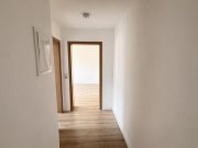 Zwickau Schöne 2-Raumwohnung mit Balkon, Stpl. und neuer EBK! Tageslichtbad! Wohnung mieten