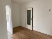 Zwickau Ab 1.1.26! Helle 1-Raumwohnung mit Tageslichtbad und Balkon; Nähe HBK Wohnung mieten