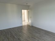 Zwickau Beliebte Wohngegend, 2-R-Whg. im DG, Balkon und Tageslichtbad! Wohnung mieten
