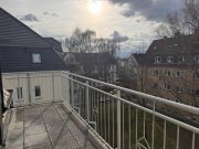 Zwickau Beliebte Wohngegend, 2-R-Whg. im DG, Balkon und Tageslichtbad! Wohnung mieten