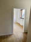 Meerane 2-Zimmer mit Laminat, Wanne, Dusche und sep. WC und in zentraler Lage! Wohnung mieten