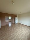 Meerane 3-Zi. mit Laminat, Küchenofen, Terrasse, Kachelofen und offener Küche in zentraler Lage! Wohnung mieten
