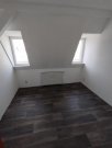 Reichenbach im Vogtland Großzügige 3-Zimmer mit EBK, großen Balkon und Laminat in zentraler Lage! Wohnung mieten