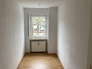 Plauen Schöne 1,5-Raum-Whg. mit Fahrstuhl, Balkon u. TG-Stpl. in zentrumsnaher Lage! Wohnung mieten