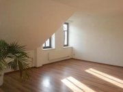 Chemnitz Große DG 2-Zimmer mit Einbauküche, Laminat in Topplage zum Toppreis! Stellplatz mgl. Wohnung mieten