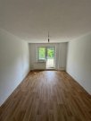 Chemnitz Gemütliche 2-Zimmer mit Balkon, Laminat und Dusche in ruhiger Lage Wohnung mieten