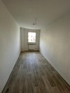 Chemnitz Helle 4-Zi. mit großem Balkon & Laminat in ruhiger Lage! Wohnung mieten