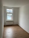 Chemnitz * Kompakte 3-Zimmer mit Balkon, Laminat und Wannenbad in Zentrumsnähe! * Stellplatz mgl. Wohnung mieten