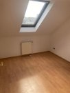 Chemnitz Kompakte DG 3-Zimmer mit Laminat, EBK und Wanne in Zentrumsnähe! Stellplatz mgl. Wohnung mieten