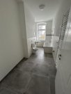 Chemnitz Zweitbezug nach San.! Kompakte 3-Zi mit EBK, Laminat, offener Küche und Wanne Wohnung mieten