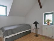 Chemnitz (EF1020_M) Chemnitz: Ebersdorf, neu möblierte 2-Zimmer-Wohnung, Waschmaschine und PKW-Stellplatz Wohnung mieten