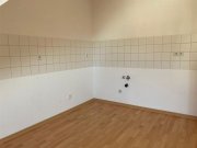 Chemnitz Gemütliche DG 3-Zimmer mit Balkon, Laminat, Wanne und offener Küche in guter Lage! Wohnung mieten