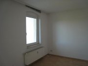 Chemnitz Große 2-Zimmer mit Laminat, Wannenbad, Stellplatz und Balkon in ruhiger Lage! Wohnung mieten