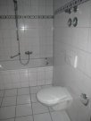 Chemnitz Große 2-Zimmer mit Laminat, Wannenbad, Stellplatz und Balkon in ruhiger Lage! EBK mgl. Wohnung mieten