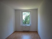 Chemnitz Großzügige 2-Zimmer mit Laminat, Wannenbad und Balkon in ruhiger Lage! Wohnung mieten