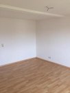 Limbach-Oberfrohna Gemütliche DG 3-Zimmer mit Wanne und Laminat in guter Lage! 3 Monate kaltmietfrei! Wohnung mieten