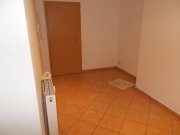 Oberlungwitz *** Großzügige 3-Zimmer mit Laminat, Wannenbad und Balkon! Carport oder Stellplatz mgl. Wohnung mieten
