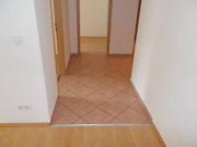 Oberlungwitz *** Großzügige 3-Zimmer mit Laminat, Wannenbad und Balkon! Carport oder Stellplatz mgl. Wohnung mieten
