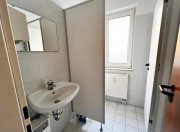 Jahnsdorf/Erzgebirge Großzügige Laden-/Büroeinheit in Jahnsdorf! Gewerbe mieten