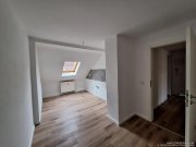 Freiberg Geräumige 2-Zimmer-Wohnung im Dachgeschoss, frisch renoviert Wohnung mieten