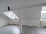 Freiberg Wohnen im Altbau: Große 3-Zimmer-Wohnung im Dachgeschoss, auf Wunsch mit EBK Wohnung mieten
