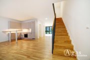 Berlin Großzügige Maisonette Wohnung mit 6 Zimmern, ca. 158m², EBK, Fußbodenheizung und Terrasse in Mitte! Wohnung mieten