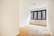 Berlin Helle 3 Zimmer Dachgeschosswohnung mit ca. 88m², EBK, Fußbodenheizung und Balkon in Berlin-Mitte Wohnung mieten