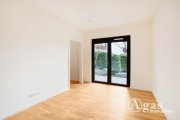 Berlin Hochwertig ausgestattete 2 Zimmer
Erdgeschosswohnung mit ca. 49m2, EBK und
Terrasse in Berlin-Mitte! Wohnung mieten