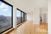 Berlin Offen geschnittene 2 Zimmer Dachgeschosswohnung mit ca. 77m², EBK und Riesen-Balkon in Berlin-Mitte Wohnung mieten