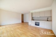 Berlin Perfekt geschnittene 3 Zimmer Wohnung mit ca. 87m², EBK und Balkon ins Grüne direkt in Mitte! Wohnung mieten