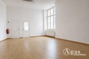 Berlin Arbeiten mit Blick auf die Spree – Exklusive Bürofläche in repräsentativer Berliner Wasserlage Gewerbe mieten